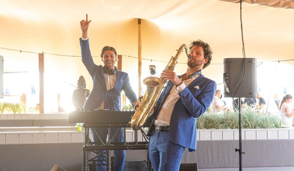 Dj sax duo The Brotherhood